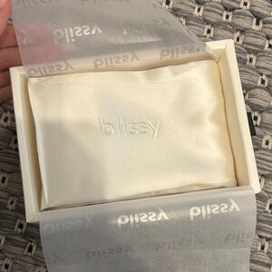 Blissy Satin pillow case brand new